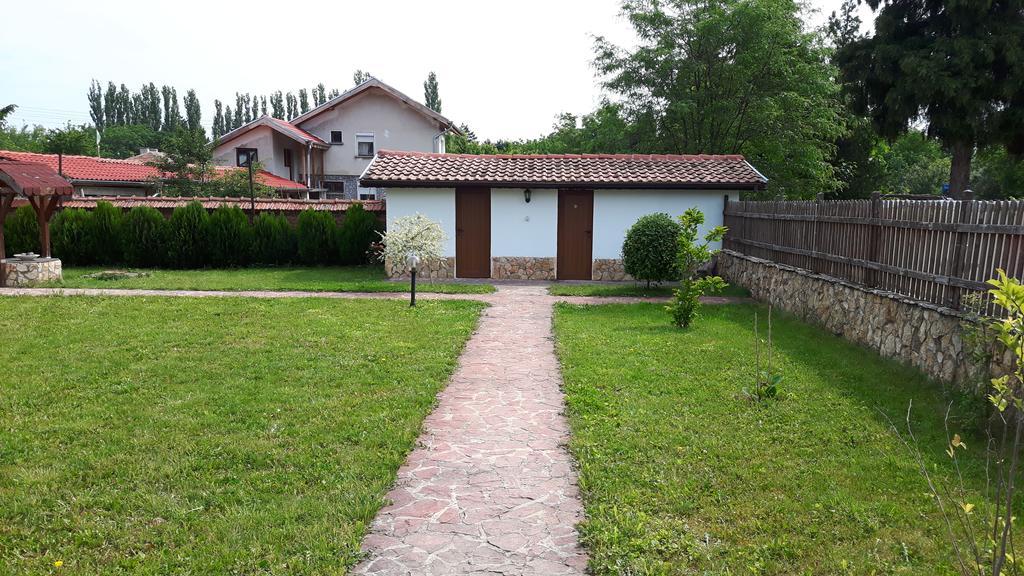 Villa Complex Fretly Gorni Dŭbnik Exterior foto