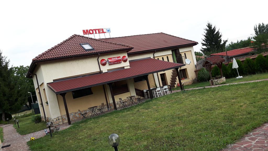 Villa Complex Fretly Gorni Dŭbnik Exterior foto